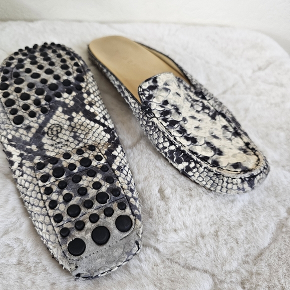 M. Gemi Felize Driving Mules Snake Print Loafers! Size 38 (US 7.5). - Picture 6 of 9